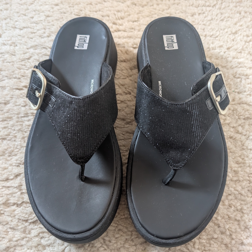 NWT Fitflop Black Glitter Buckle Sandals Size 9